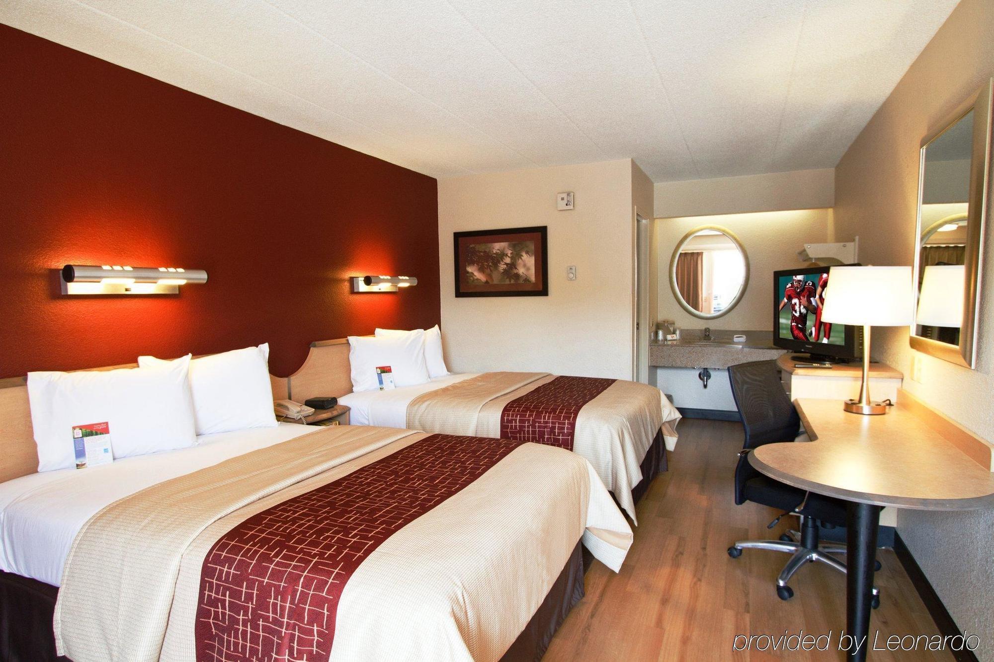 Red Roof Inn Tampa Fairgrounds - Casino Mango Exterior foto